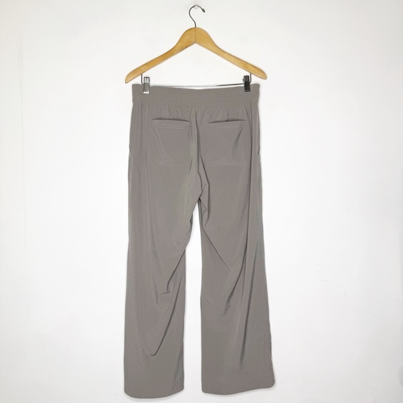 Athleta Chelsea Wide Leg Performance Pants 792454-02 Women's  Pants Size 10P - Picture 3 of 9